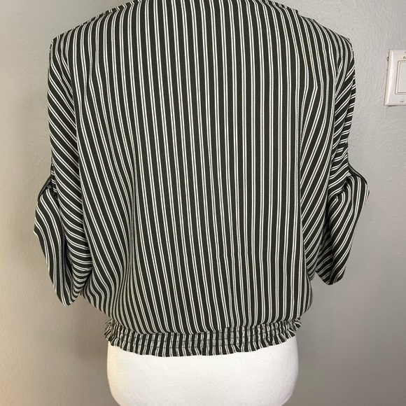 NWT - Michael Kors Olive Green Striped Dolman Sleeve Blouse –Size S MSRP $110 - Picture 4 of 9
